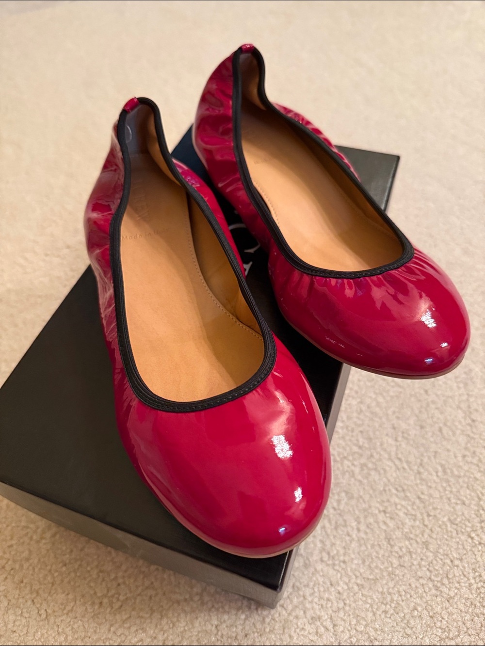NEW J. Crew Cece Patent Ballet Flats in Red with Black Trim